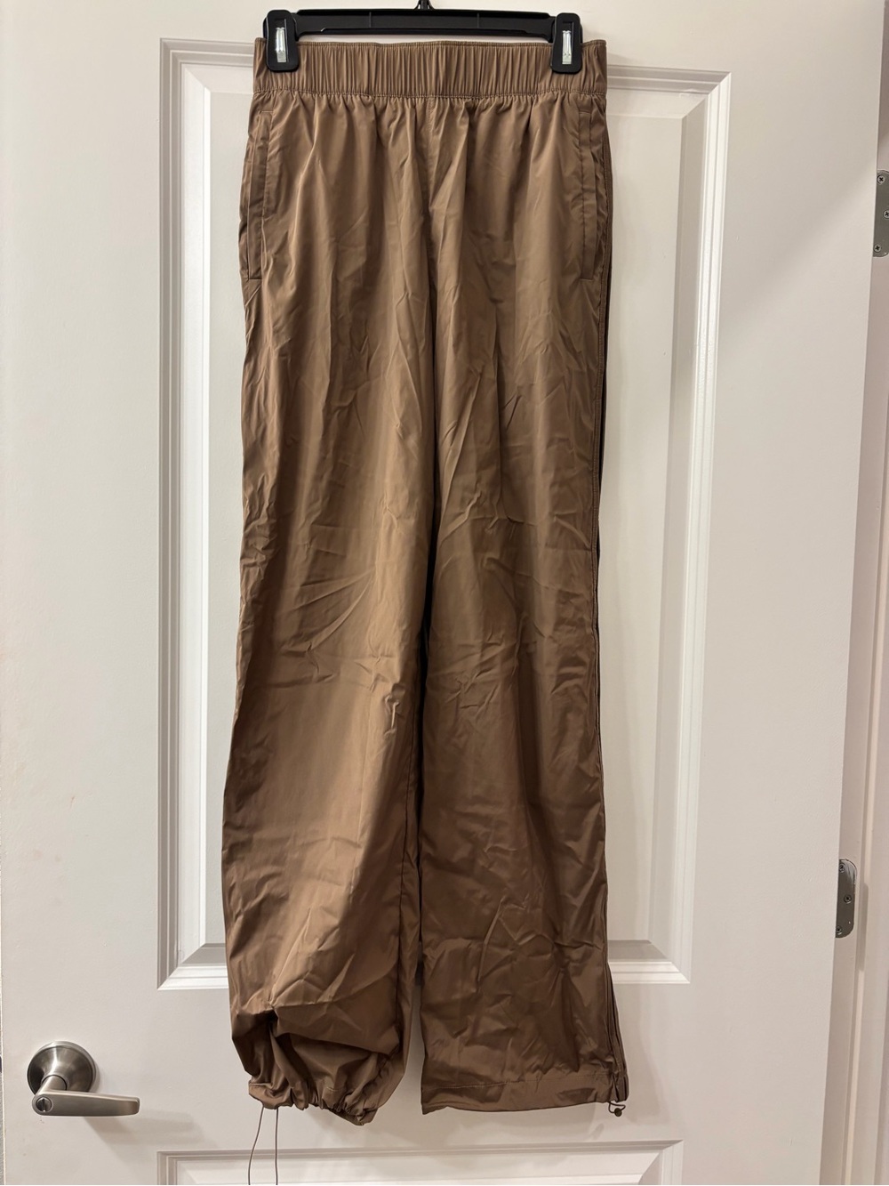 Athleta Tan Neutral Wide Leg Windbreaker Pants XXS